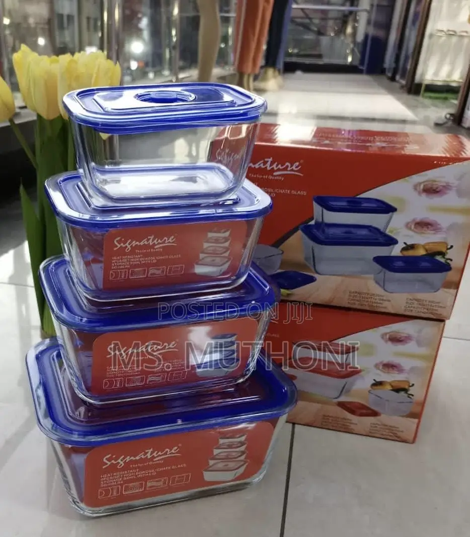 *A Set of 4 High Borosilicate Glass Storage Bowl With Lid*