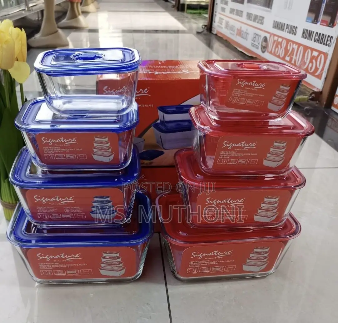 *A Set of 4 High Borosilicate Glass Storage Bowl With Lid*