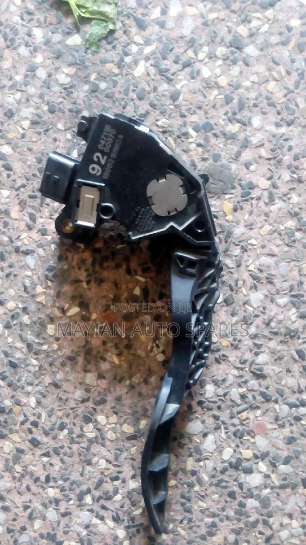 Nissan Serena Cr25 Pedal Sensor. - thumbnail 2