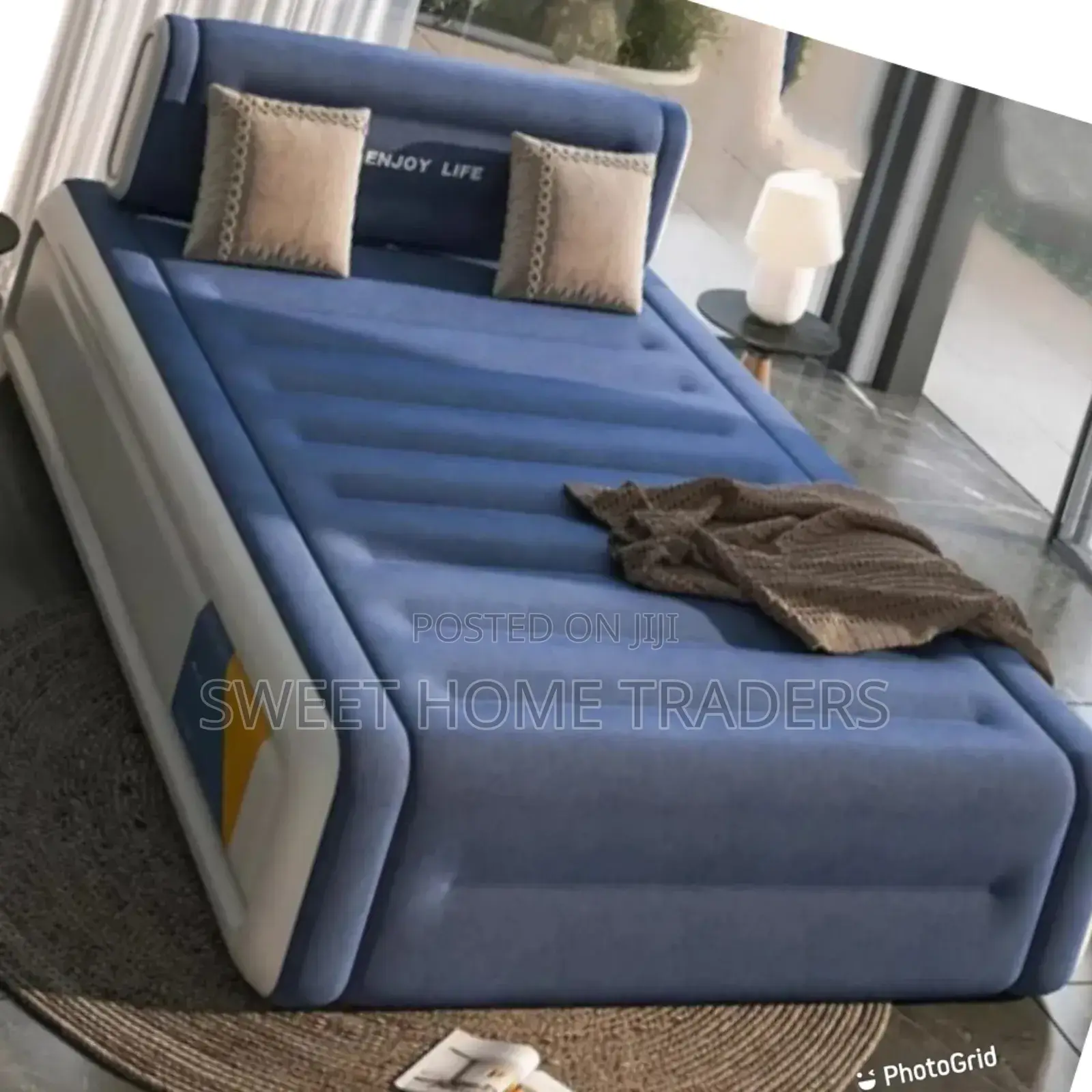 Double King-Size Inflatable Bed 