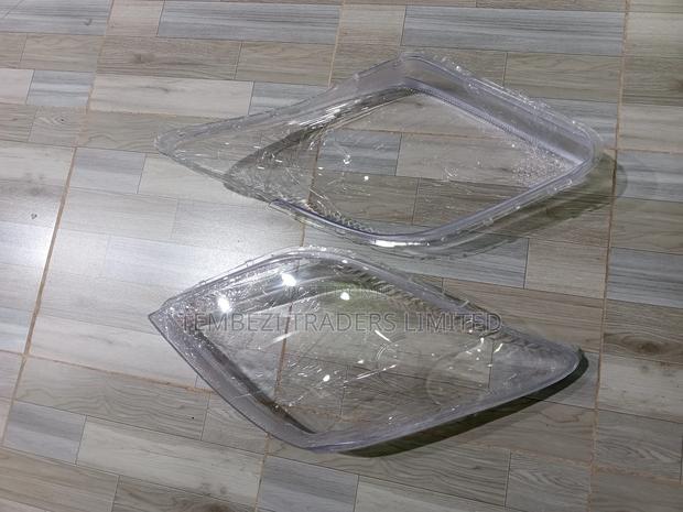 Headlamp Glass Lens Toyota Ist Old Model