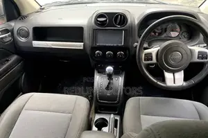 Jeep Compass Latitude FWD 2016 Gray