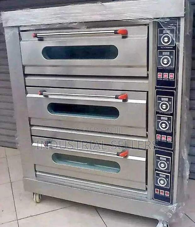 3 Deck 6 Trays Electric Oven