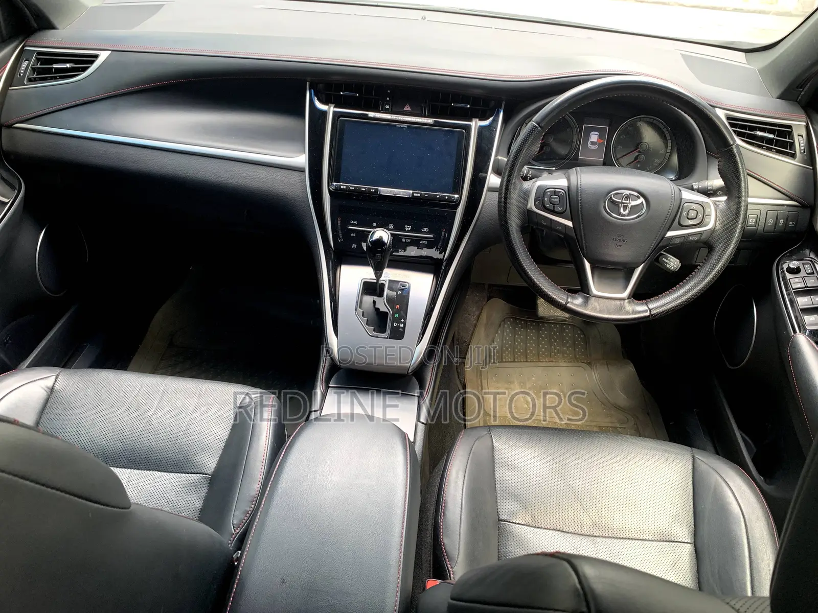 Toyota Harrier 2.0 4WD 2017 Pearl