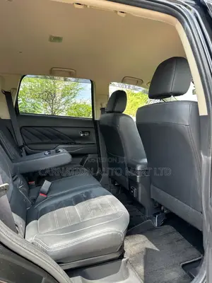 Mitsubishi Outlander 2017 Black