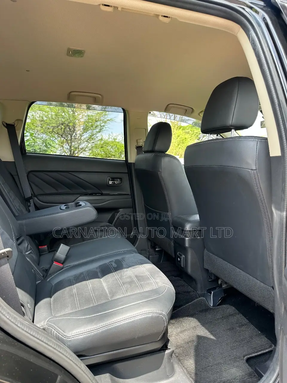 Mitsubishi Outlander 2017 Black