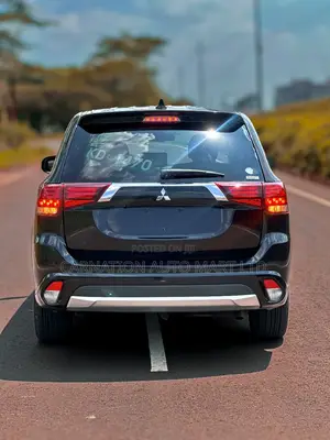 Mitsubishi Outlander 2017 Black