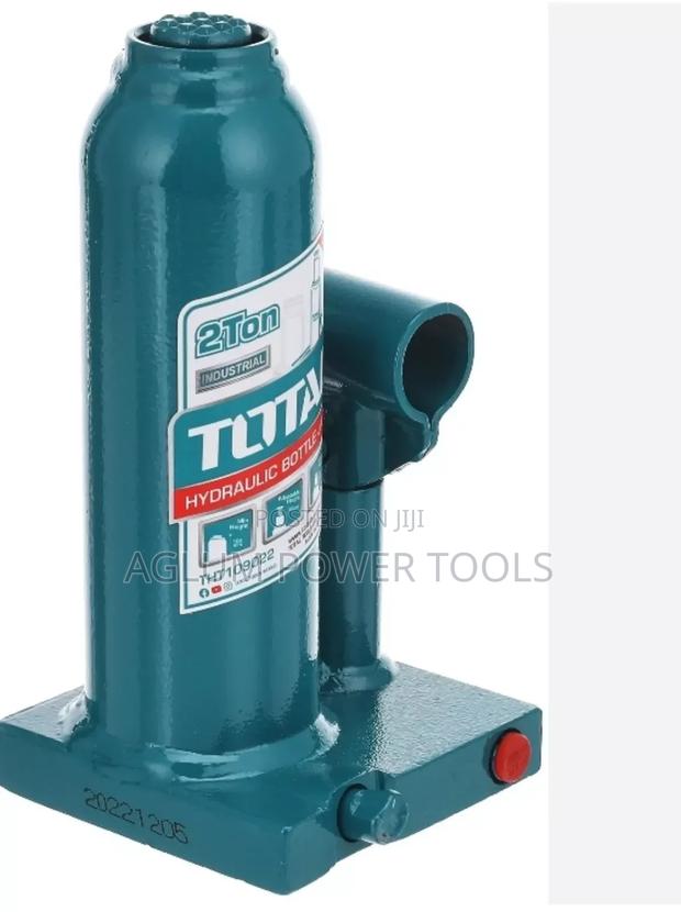 2 Ton Hydraulic Bottle Jack - main view