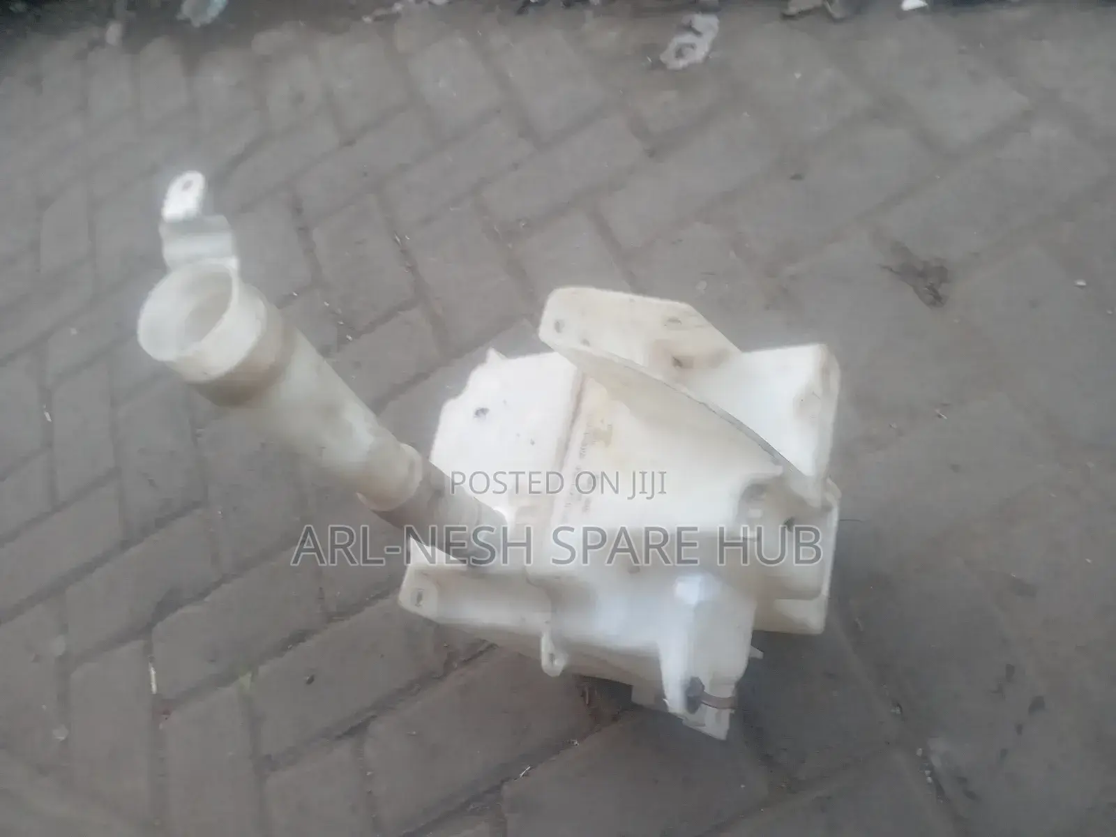 Subaru Forester Sg5 Reserve Bottle