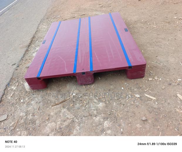 Plastic Pallet -4 Way