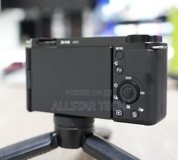 Sony ZV-E10 Mirrorless Camera With 16-50mm Lens (Black) - thumbnail 5