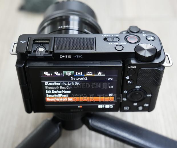 Sony ZV-E10 Mirrorless Camera With 16-50mm Lens (Black) - thumbnail 3