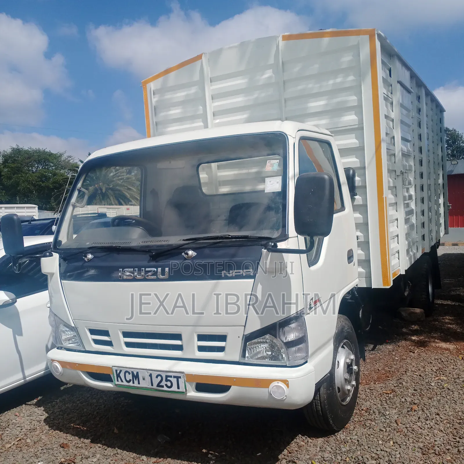 Isuzu NPR Lorry