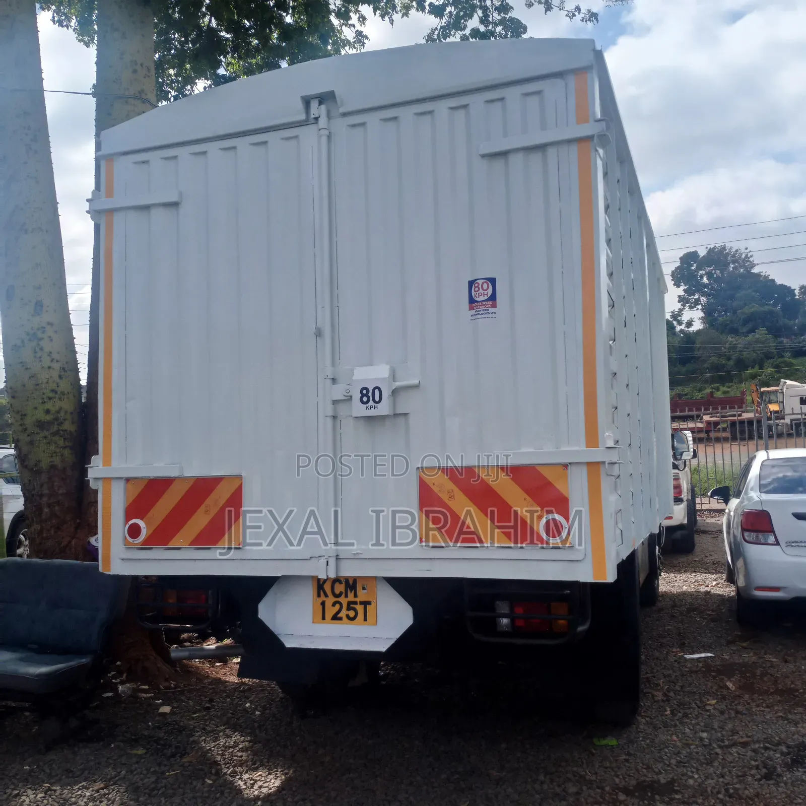 Isuzu NPR Lorry