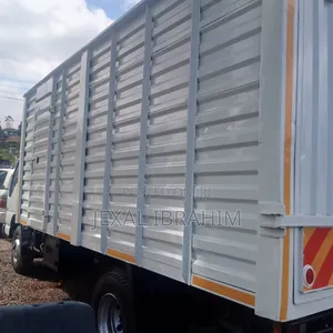Isuzu NPR Lorry