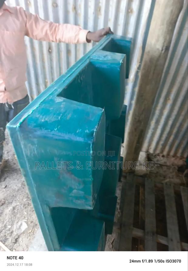 Heavy Hold Pallet