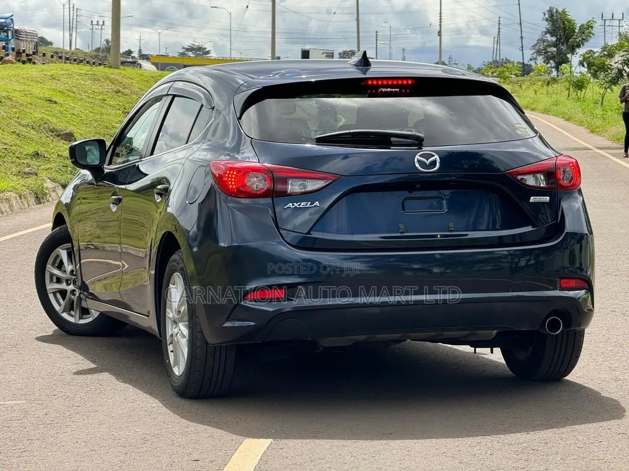 Mazda Axela 2016 Blue