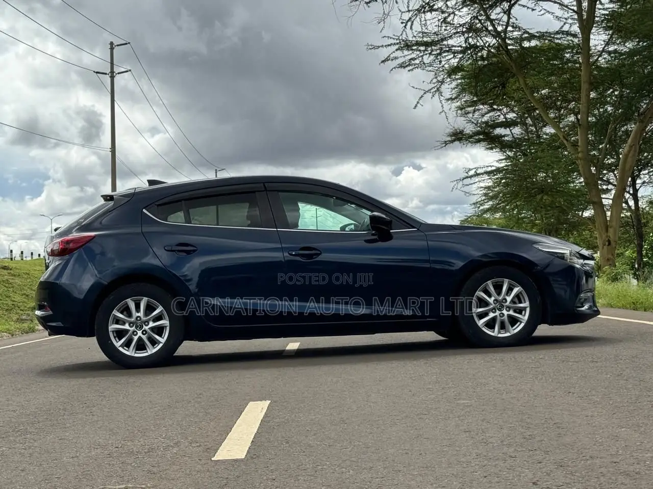 Mazda Axela 2016 Blue
