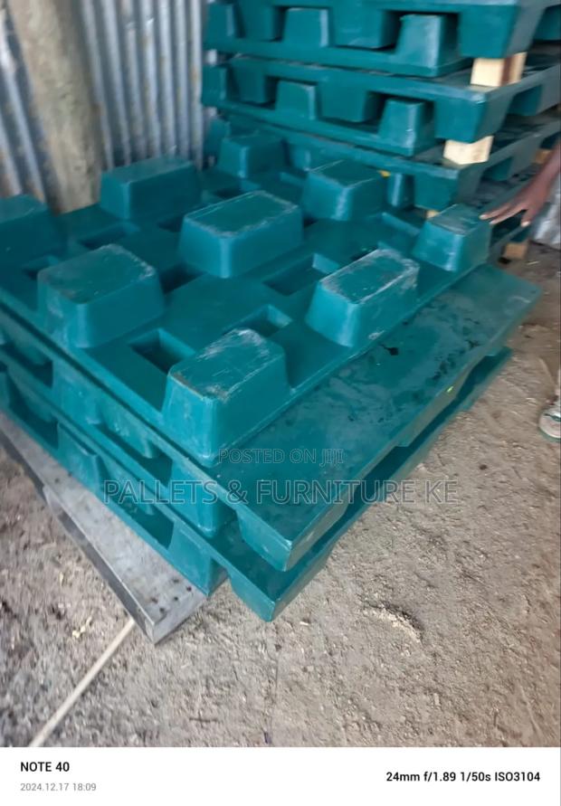 Stable Pallet - main view