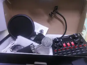 Sound Card With Podcast Microphone