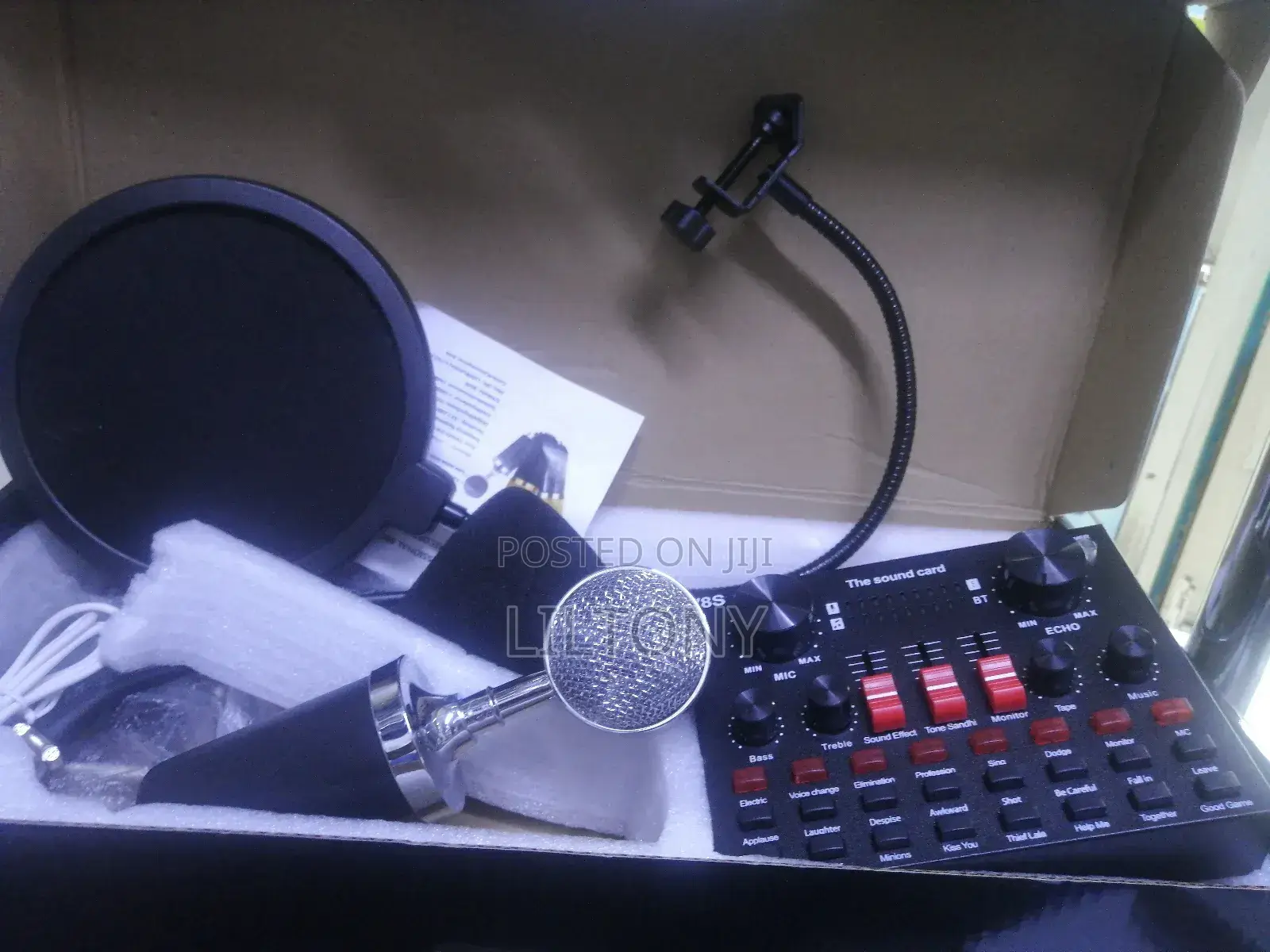 Sound Card With Podcast Microphone