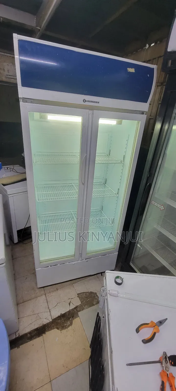 Commercial Bottle Cooler