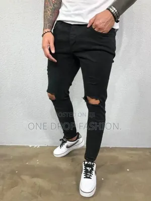 Ripped Men Jeans