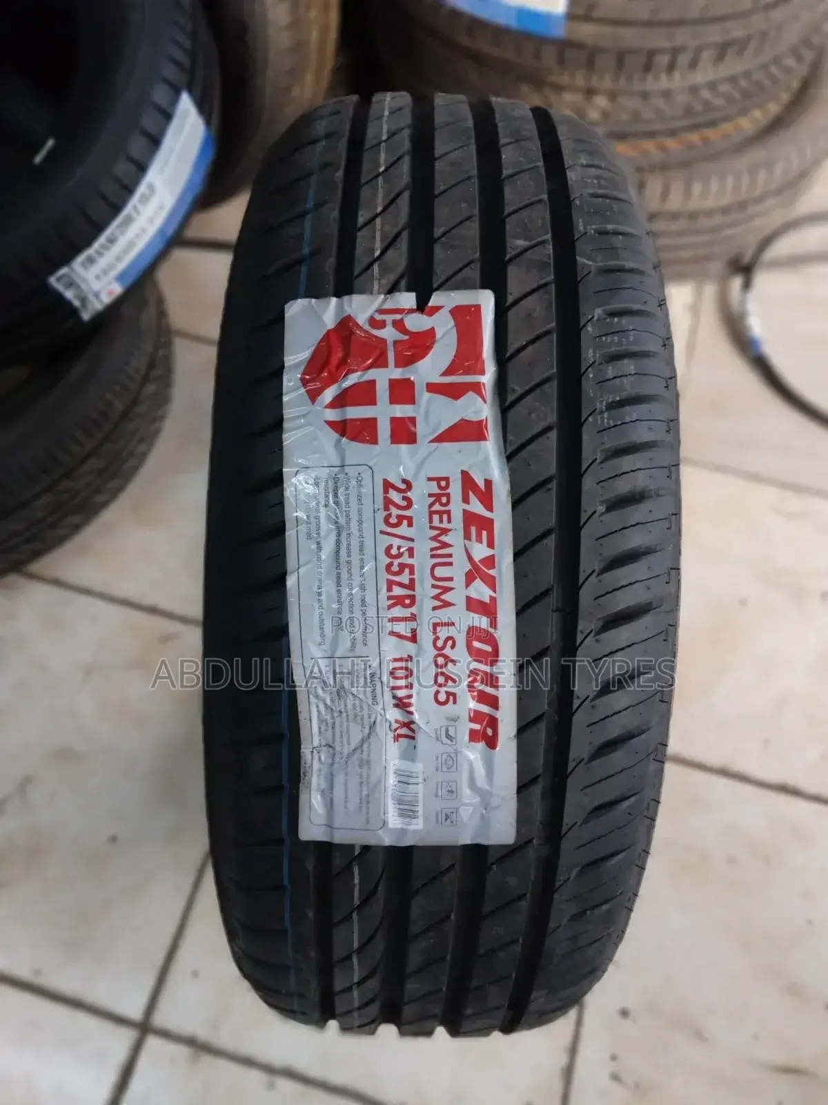 225/55 R17 Zextour Tyres
