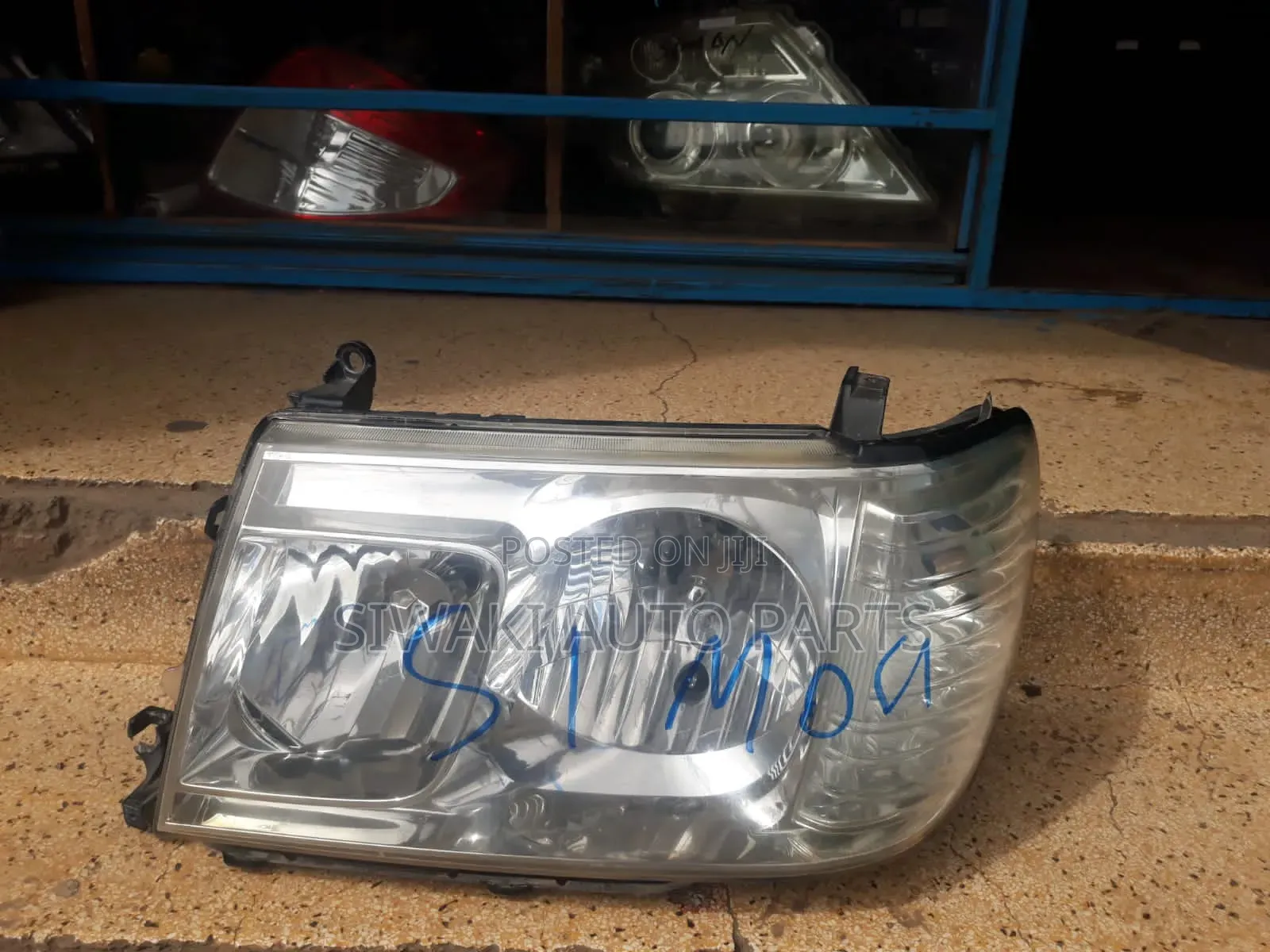 100 Series Amazon Headlight Xenon