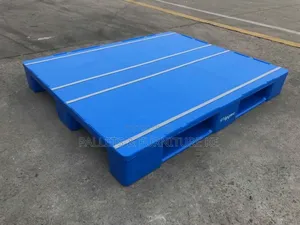 Solid Plastic Pallet 098