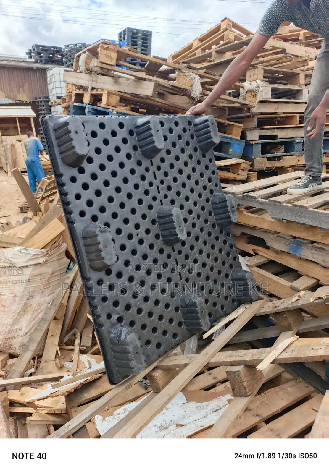 Max Guard Plastic Pallet