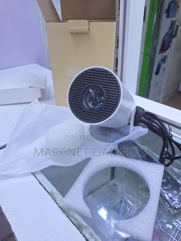 HY 300 Pro Android Smart Projector 1 HDMI 1USB Aux