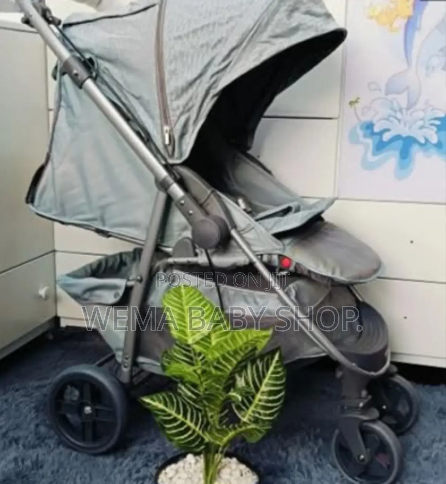 Compact Baby Stroller With Reversible Handle