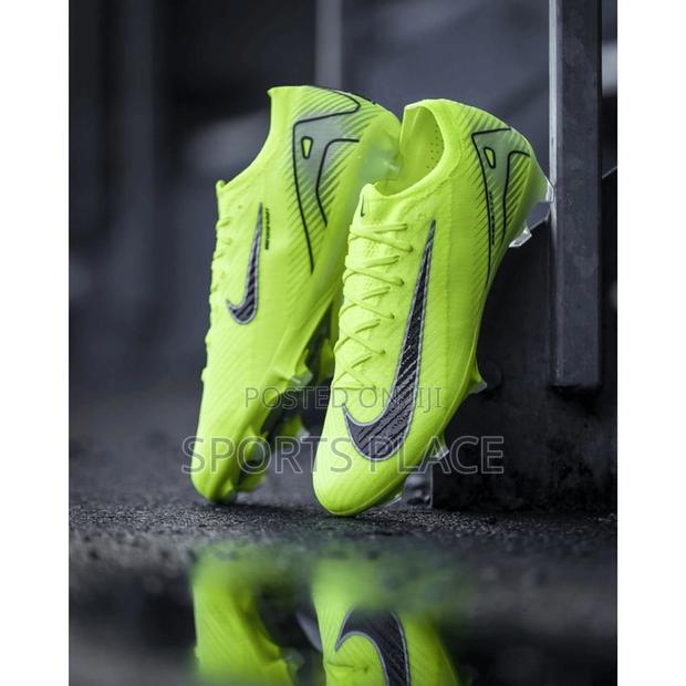 Latest Nike Merc Vapor 16 Elite - Mad Voltage Football Boots