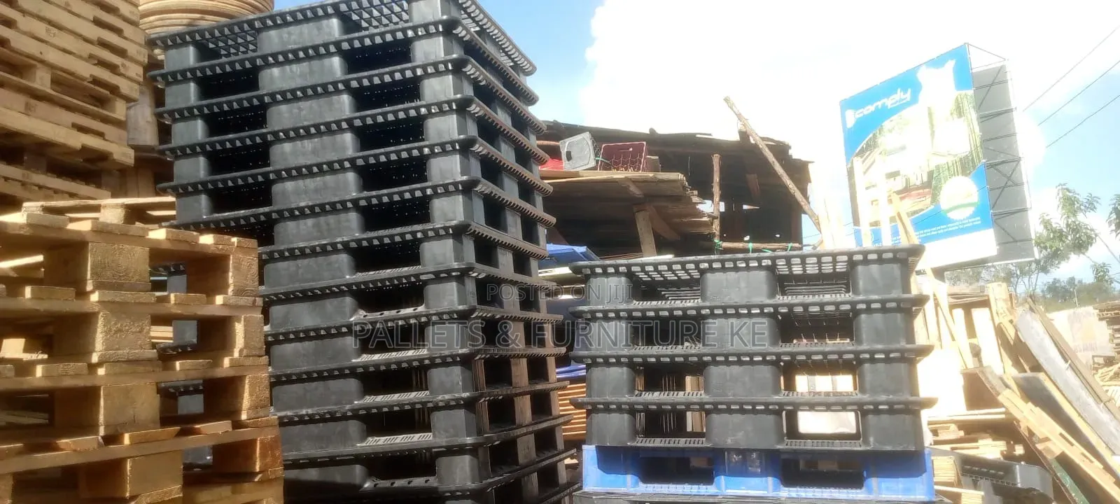 Double Faced/4 Way Entry Plastic Pallet