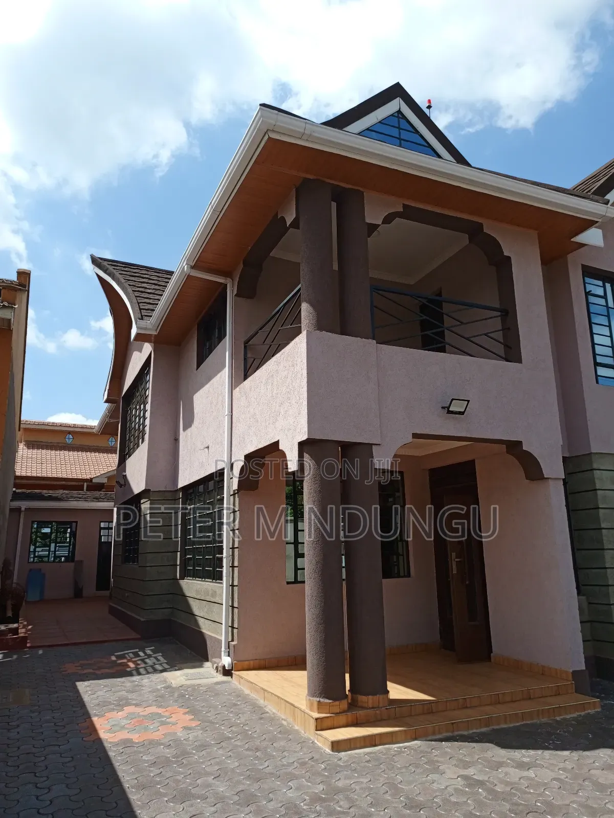 4bdrm Maisonette in Membley, Nairobi Central for sale