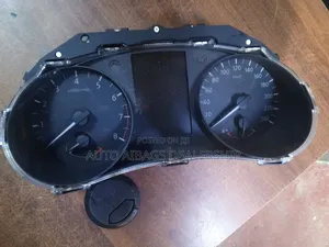 Speed Clock Nissan X-Trail NT-32.