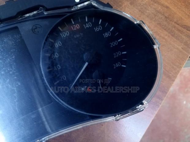 Speed Clock Nissan X-Trail NT-32. - thumbnail 2