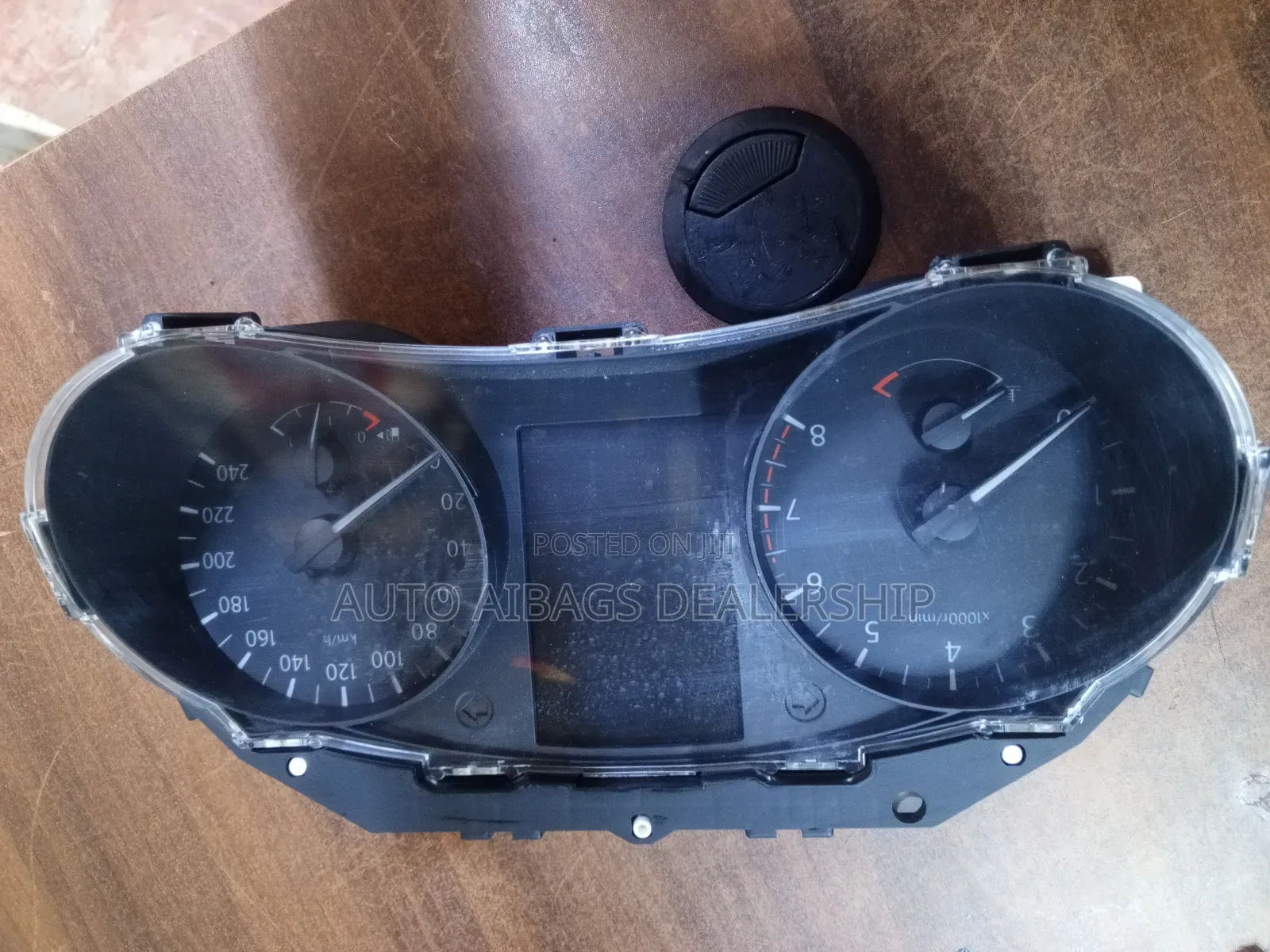 Speed Clock Nissan X-Trail NT-32.