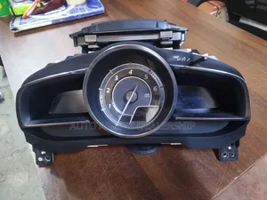 Mazda Axela Model 2015 Speed Clock