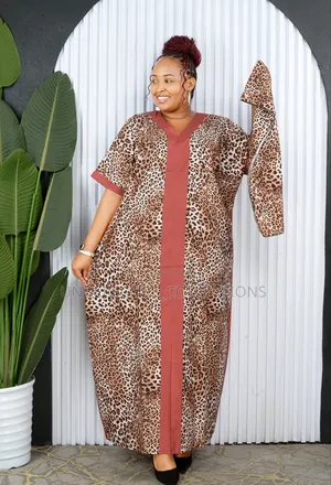 Pretty 2pcs Dera Like Design Wear.
