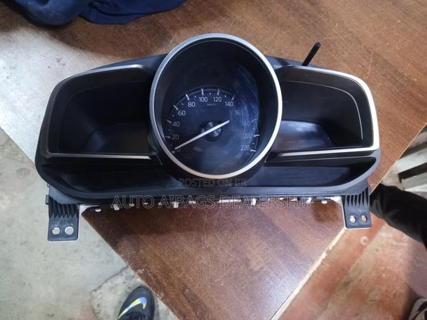 Mazda Cx-3 Speed Clock .