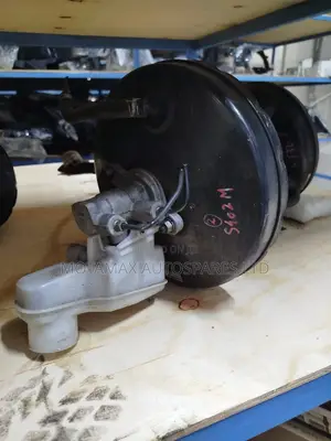 Townace S402m Brake Booster