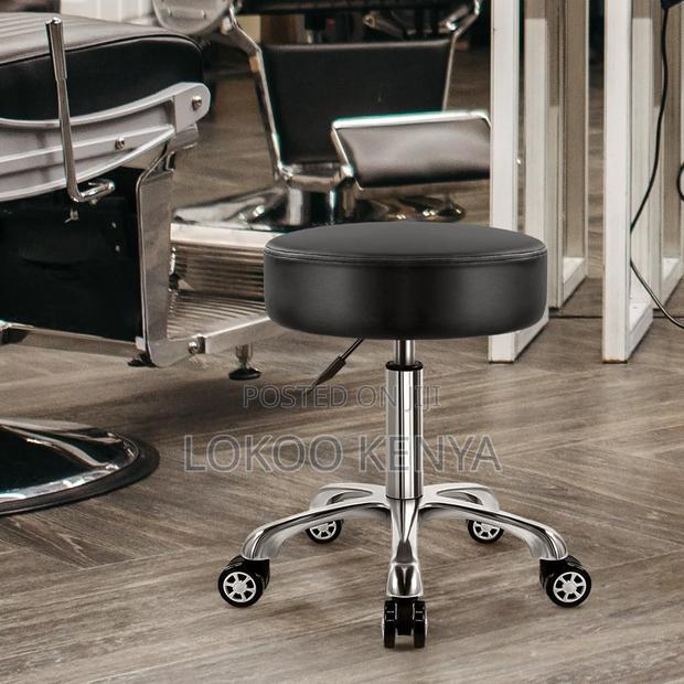 Office Chair: Heavy Duty Rolling Stool With Wheels