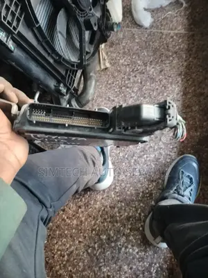 Toyota Vitz Engine Ecu Nsp130