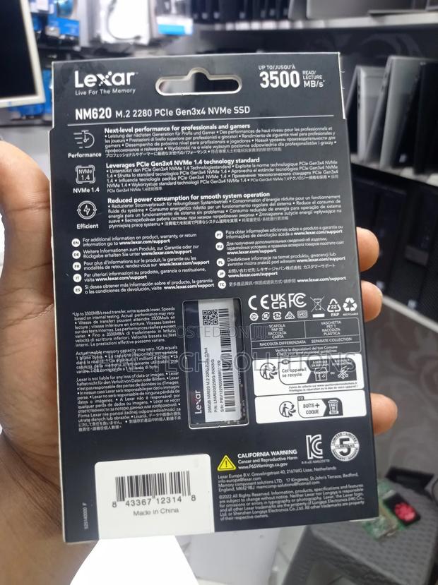 Lexar 256gb SSD Brand New - thumbnail 2