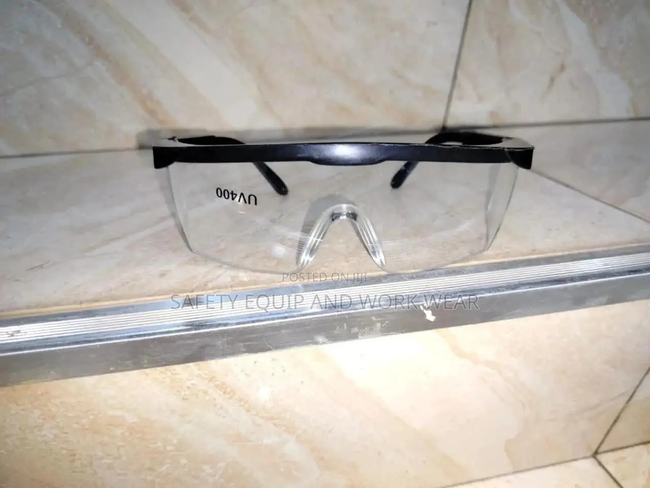 Safety Googles With Anti Scratch Coating