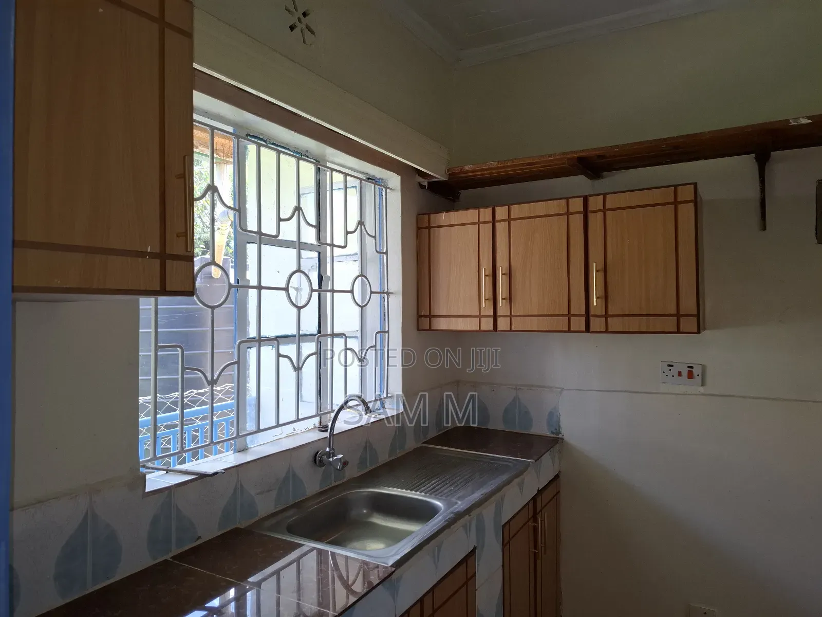 1bdrm Apartment in Banana for rent