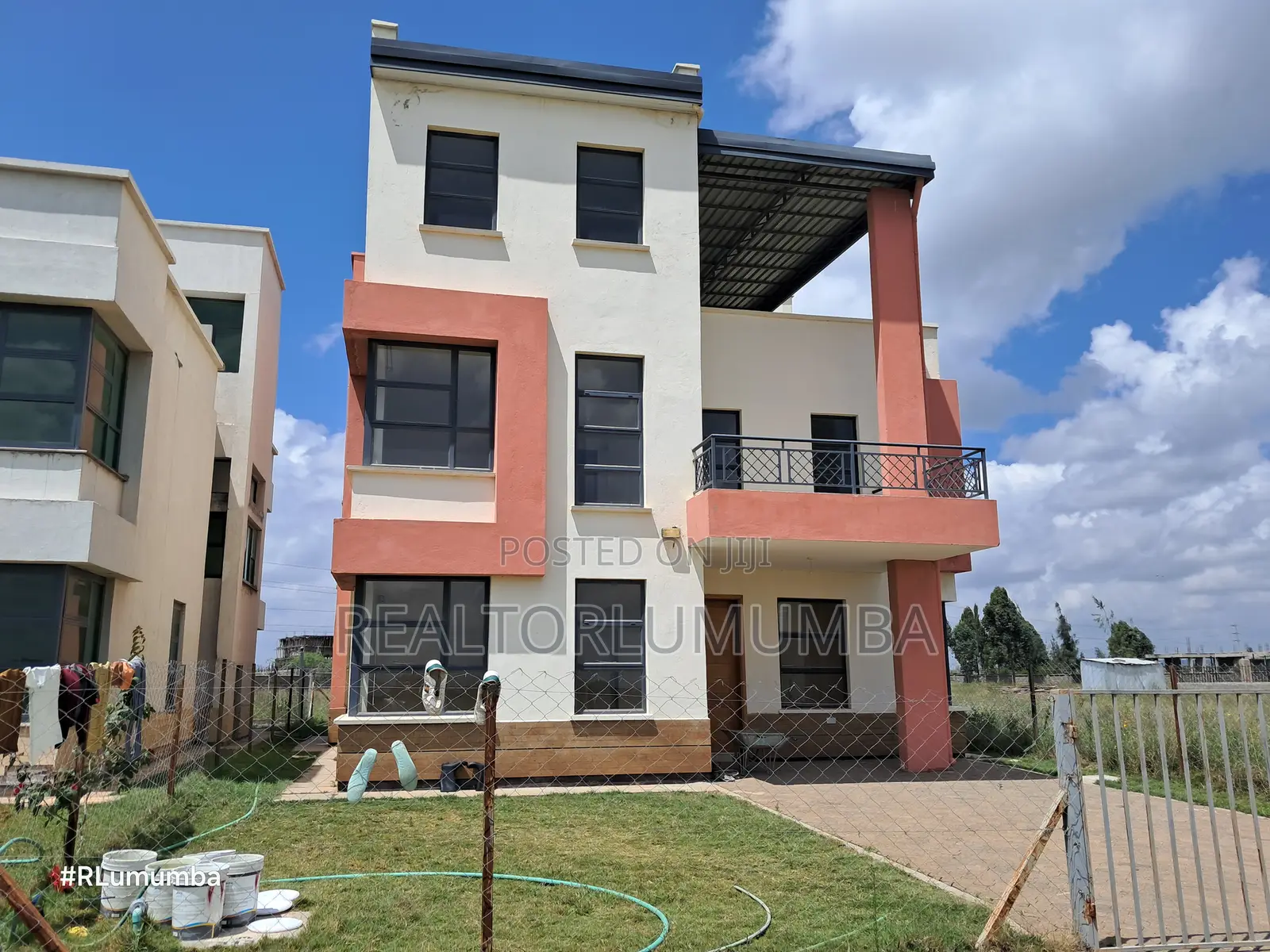 5bdrm Maisonette in Viraj Area for rent