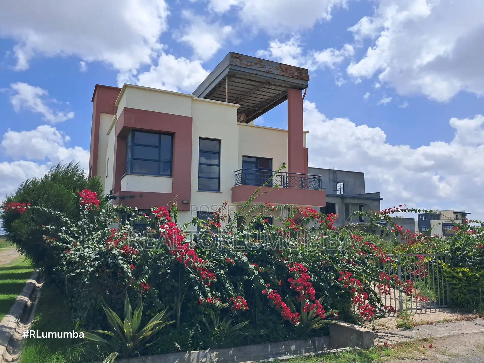 5bdrm Maisonette in Viraj Area for rent
